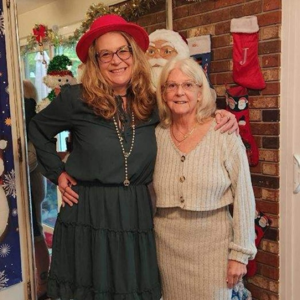 Meet your Posher, Debra